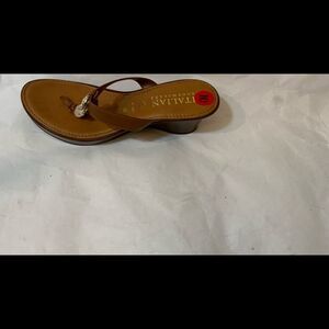 Italian Shoemakers Womens Dressy Thong Slip On Sandals Brown 10 New